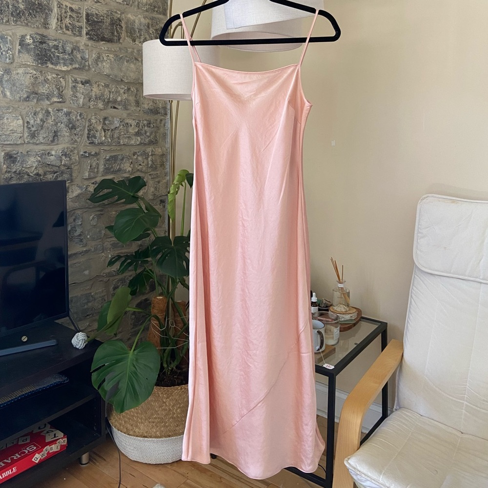 Aritzia Wilfred “only square” slip dress